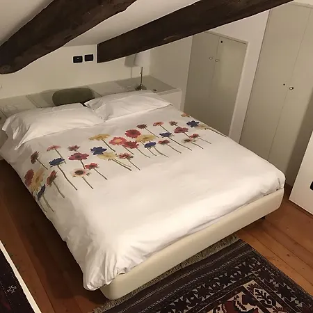 Della Regina Apartment